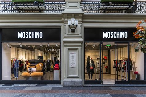 moschino factory outlet